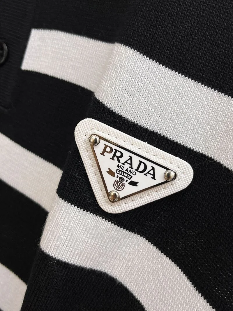 Prada T-Shirts FlexibleFit 168379