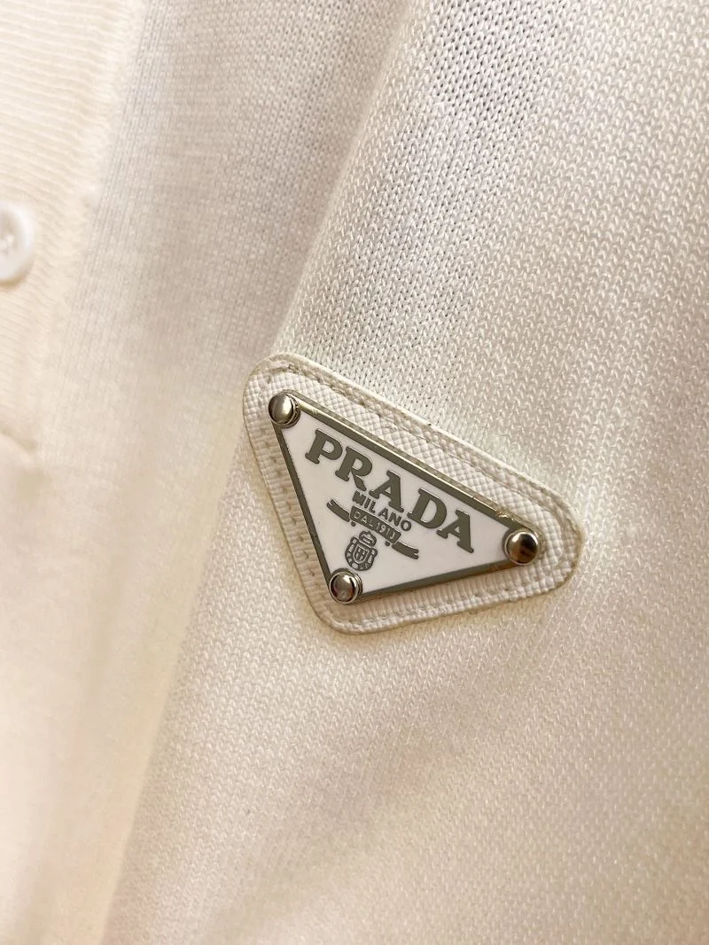 SmoothTexture Prada T-Shirts 168376