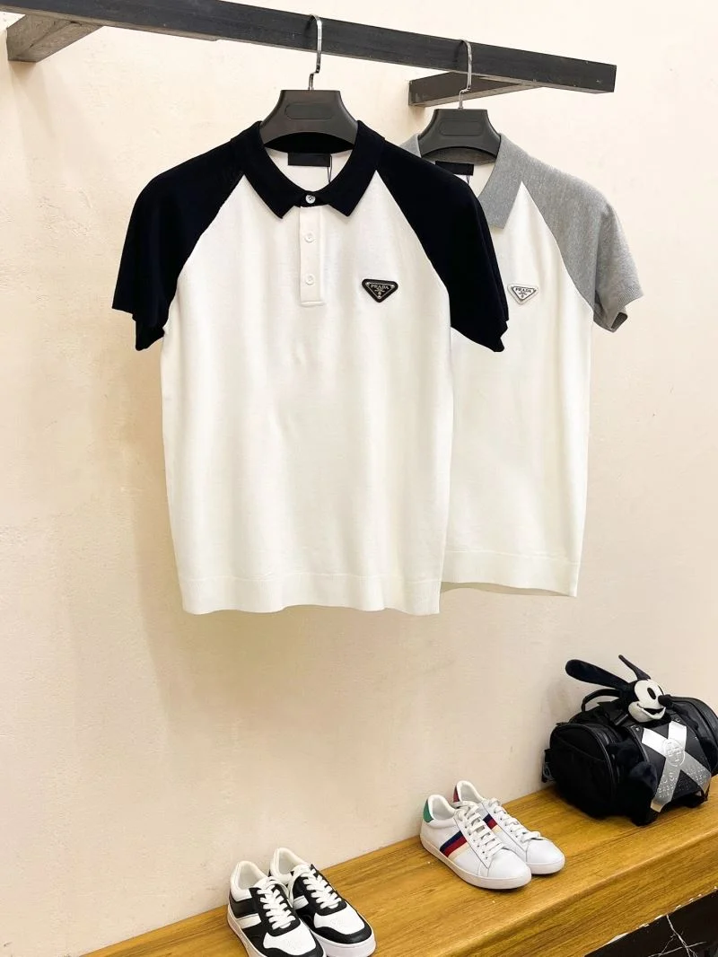Prada T-Shirts Compact 168373