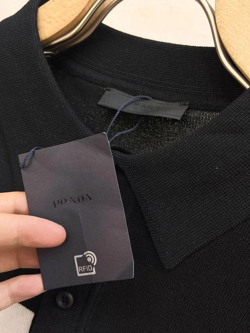 Prada T-Shirts Effortless 168375