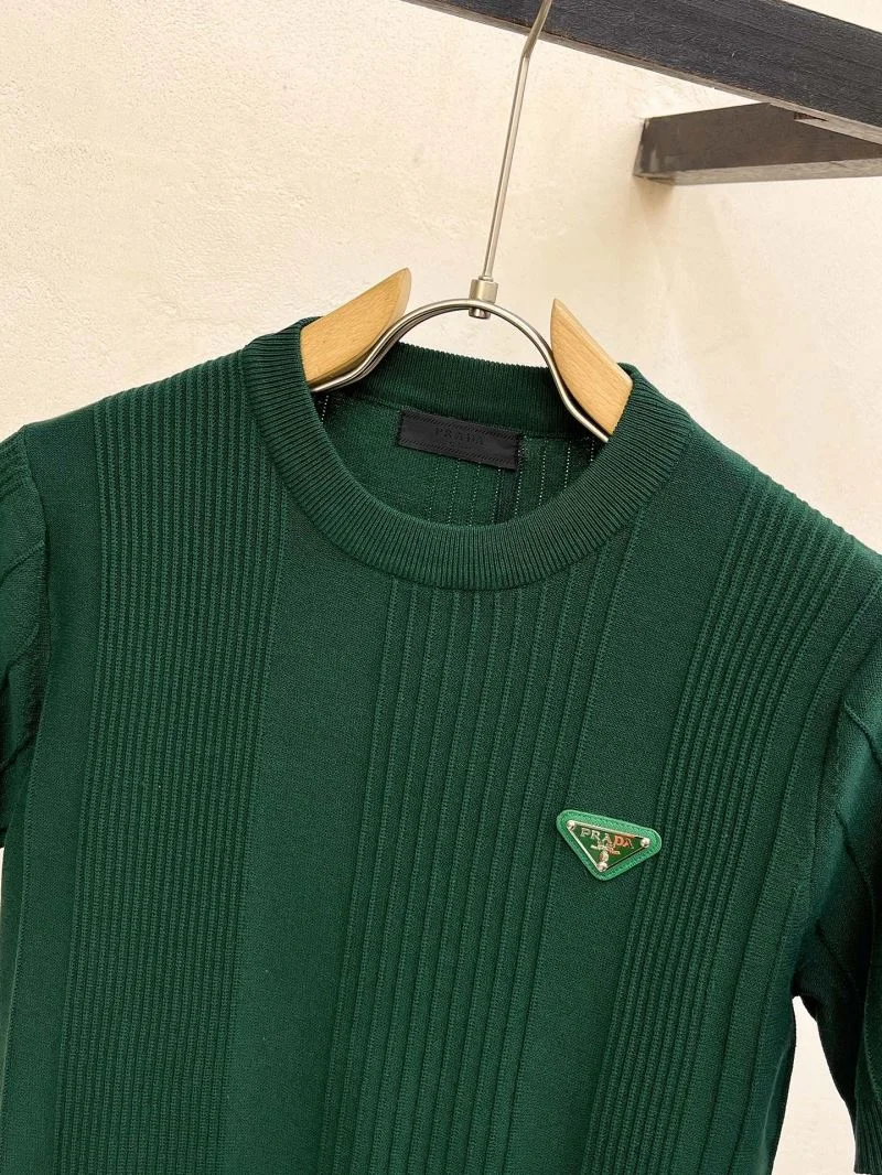 Prada T-Shirts Comfortable 168367