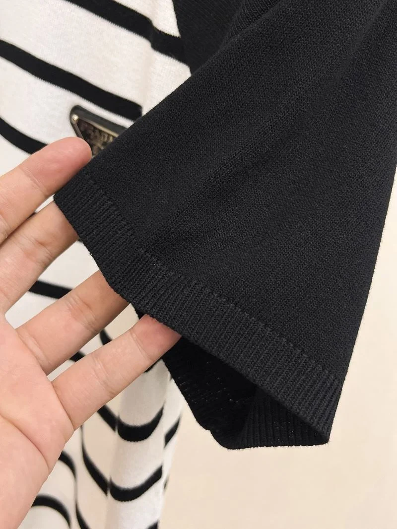 HighPerformance Prada T-Shirts 168347