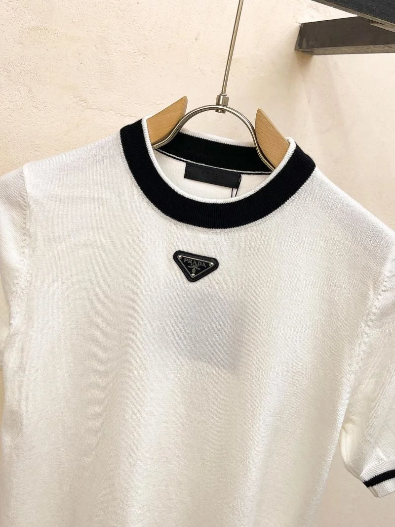 Popular Prada T-Shirts 168357