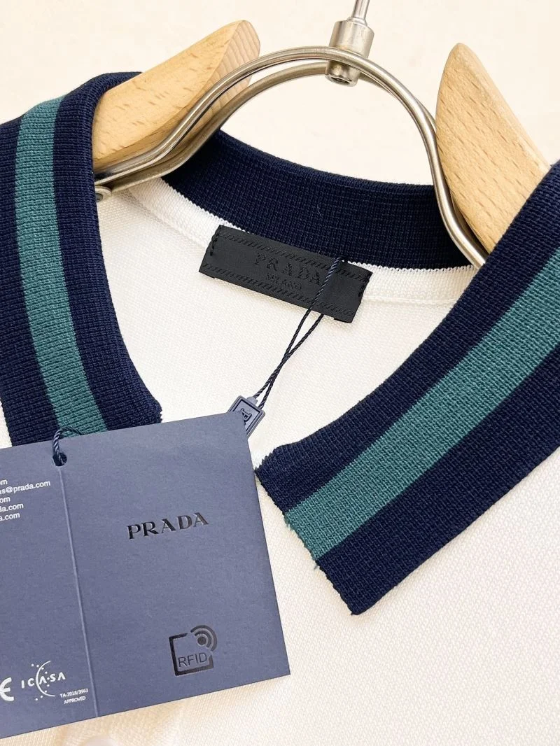 Prada T-Shirts Thermal 168356
