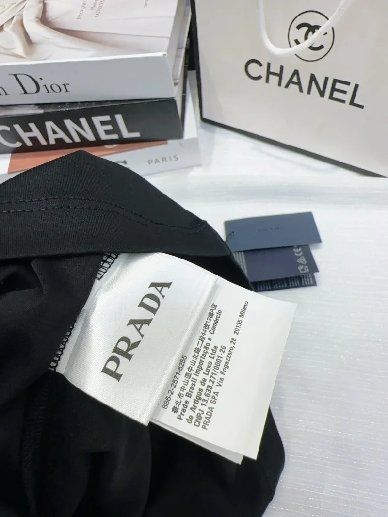 Prada T-Shirts Stylish 166293
