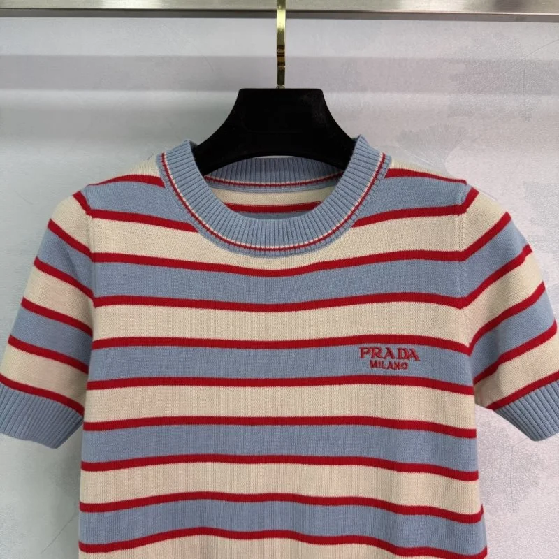 Seasonal Prada T-Shirts 166290