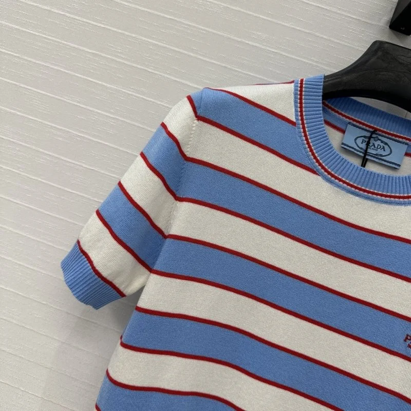 Prada T-Shirts Comfortable 166289
