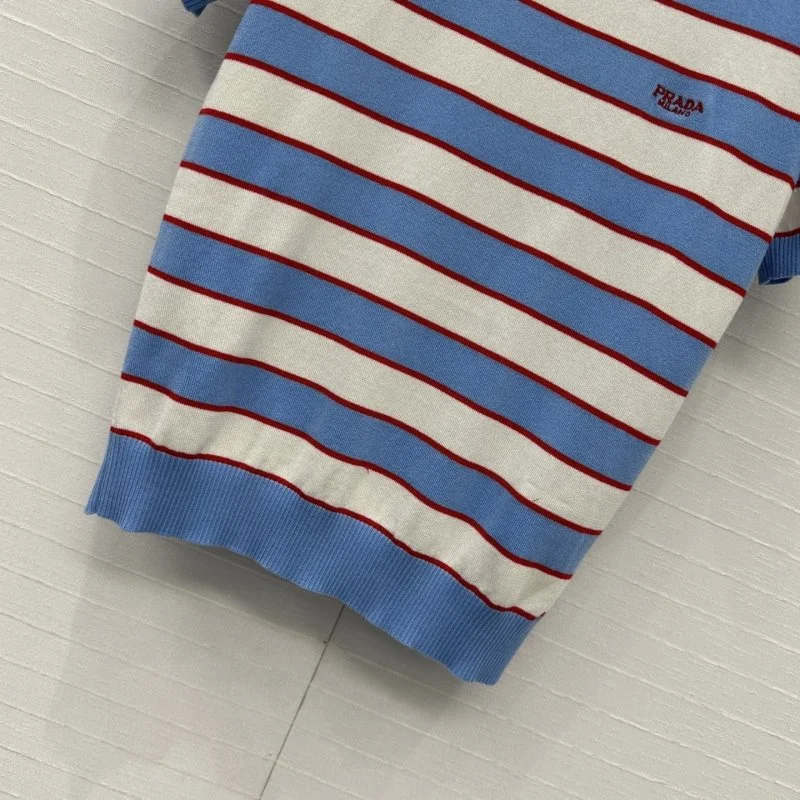 Prada T-Shirts Comfortable 166289