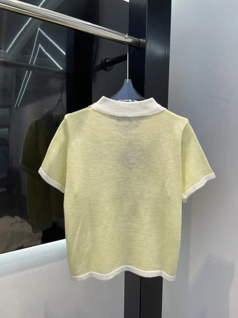 Classic Prada T-Shirts 166287