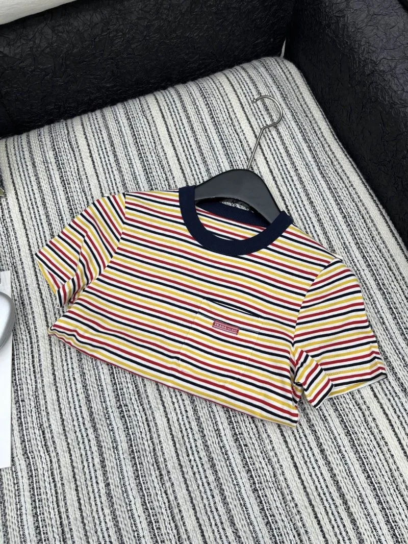 Prada T-Shirts Durable 166279