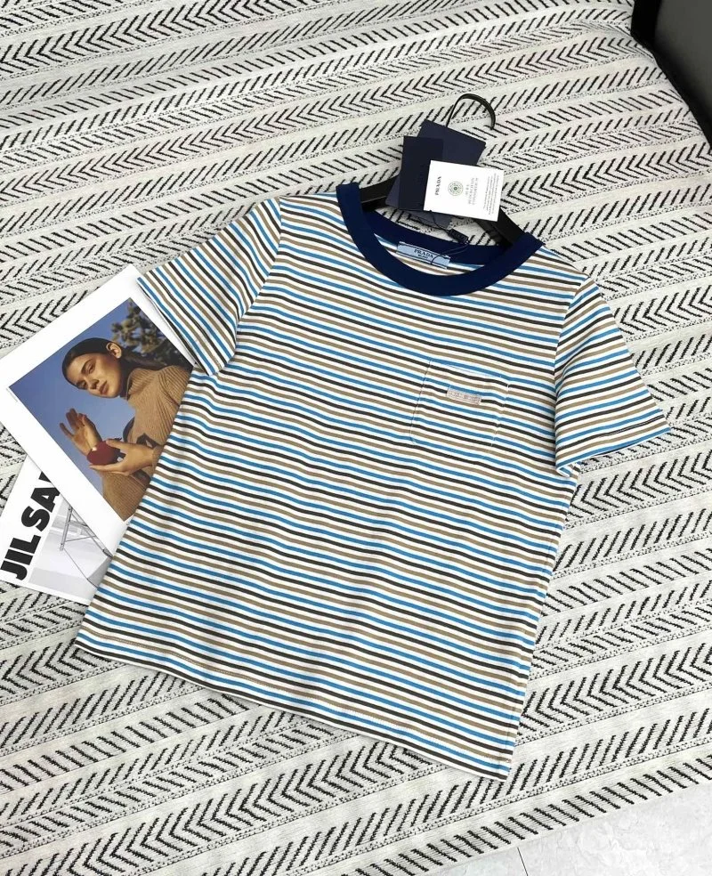 Prada T-Shirts Classic 166272