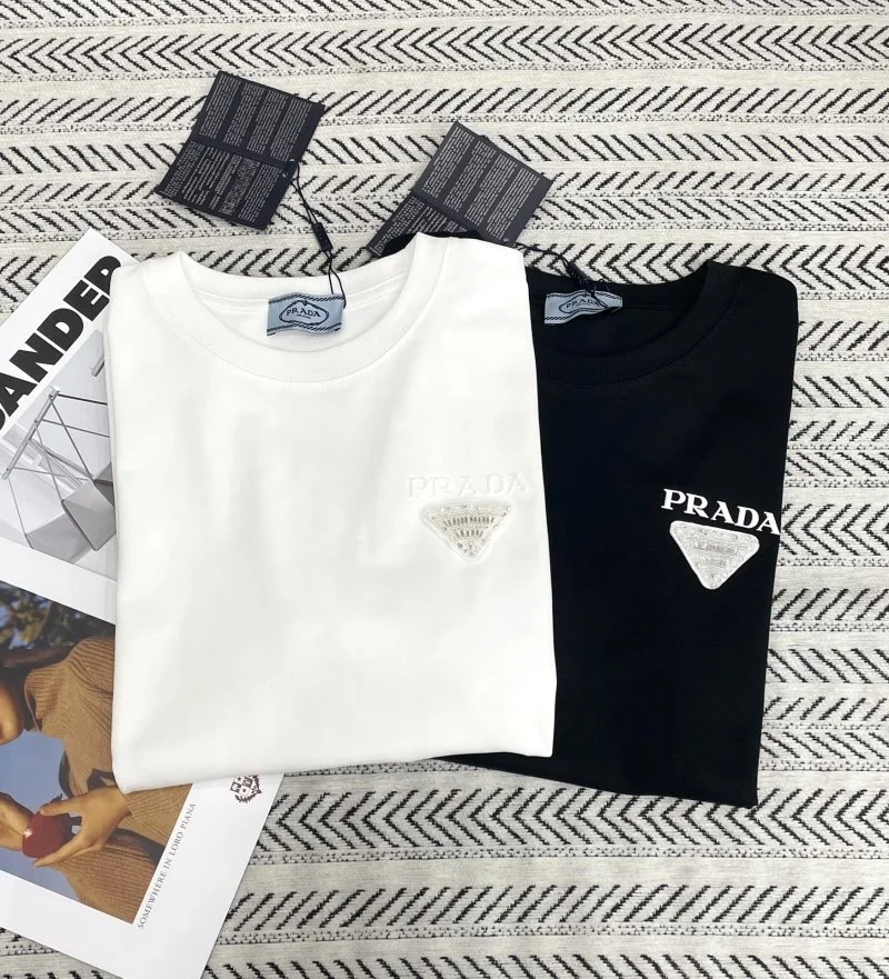 Bold Prada T-Shirts 166277