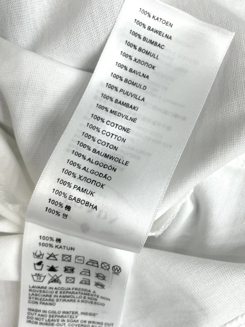 Bold Prada T-Shirts 166277