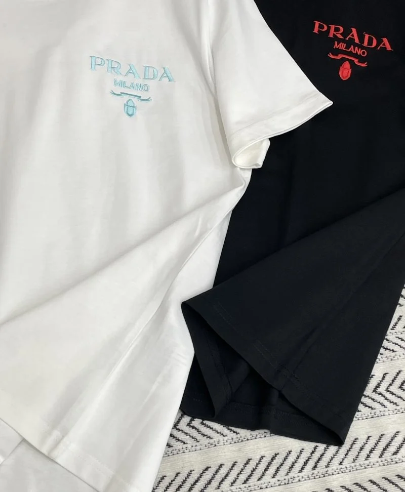 Prada T-Shirts Versatile 166350