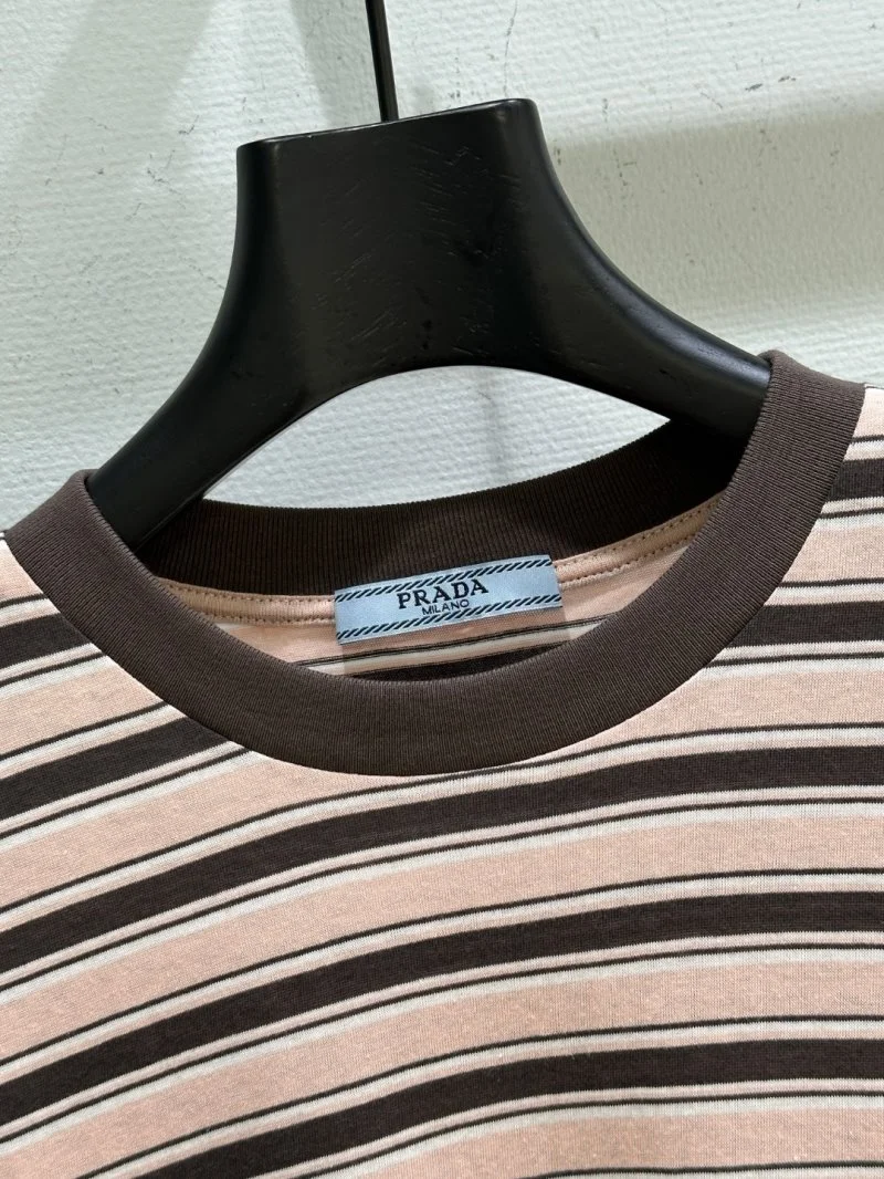 FashionForward Prada T-Shirts 166270
