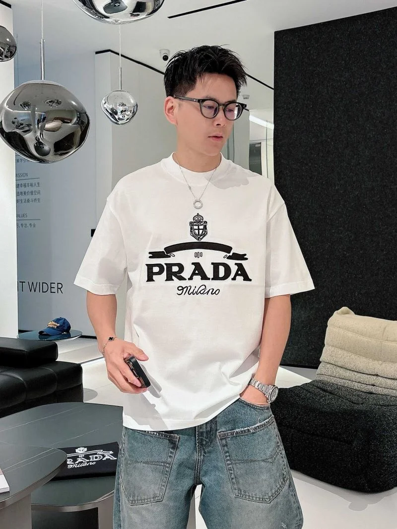 ZipUp Prada T-Shirts 167914