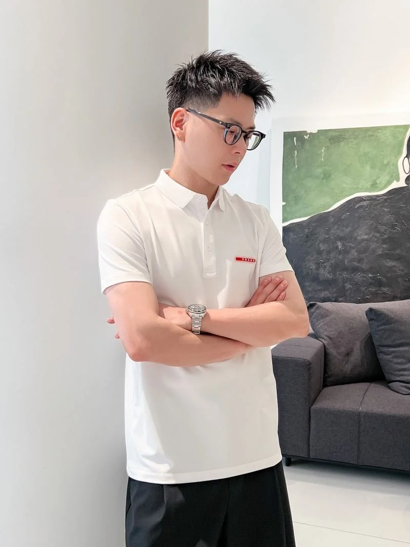 Timeless Prada T-Shirts 167911