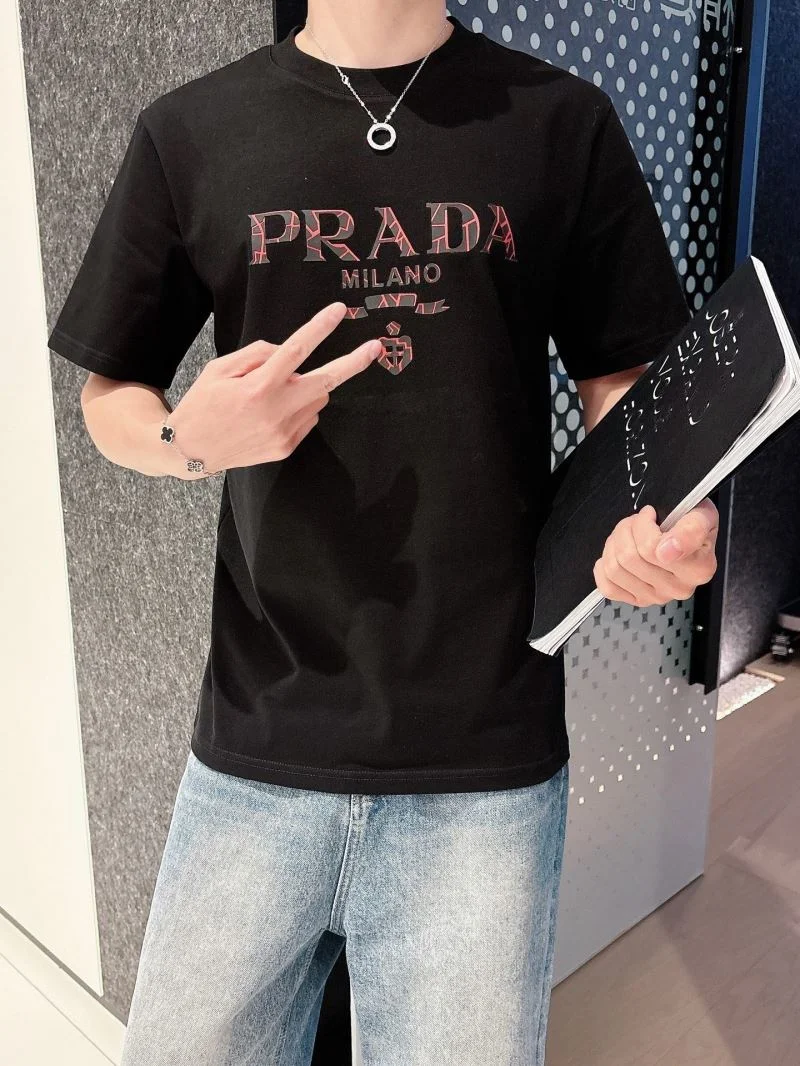 Attractive Prada T-Shirts 167907