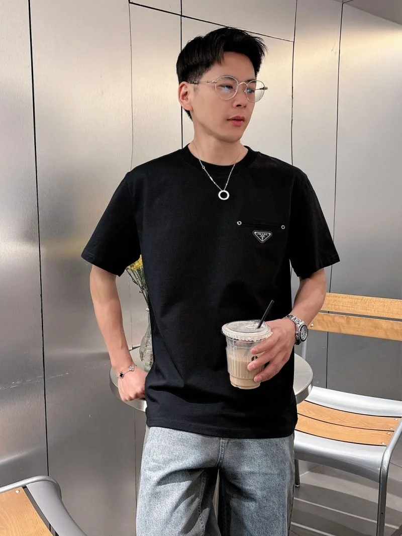 Prada T-Shirts Compact 167910