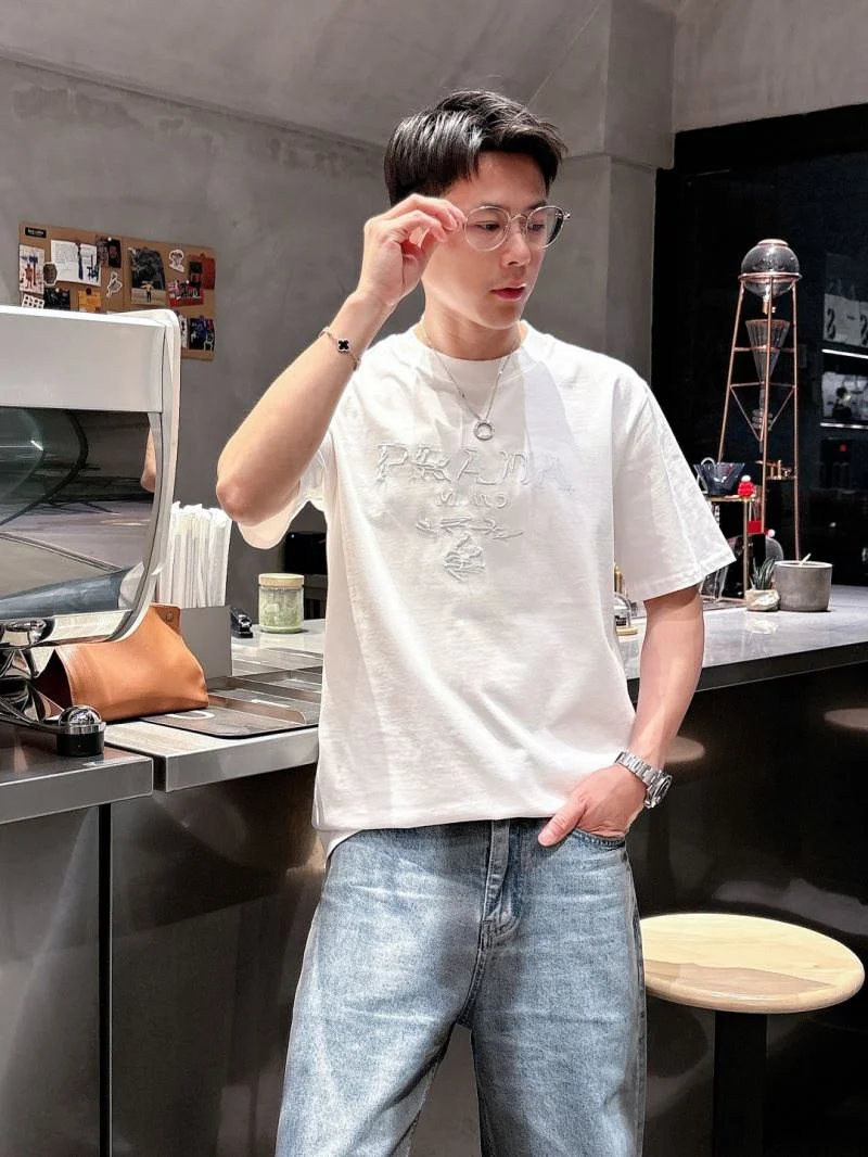 Prada T-Shirts Durable 167897