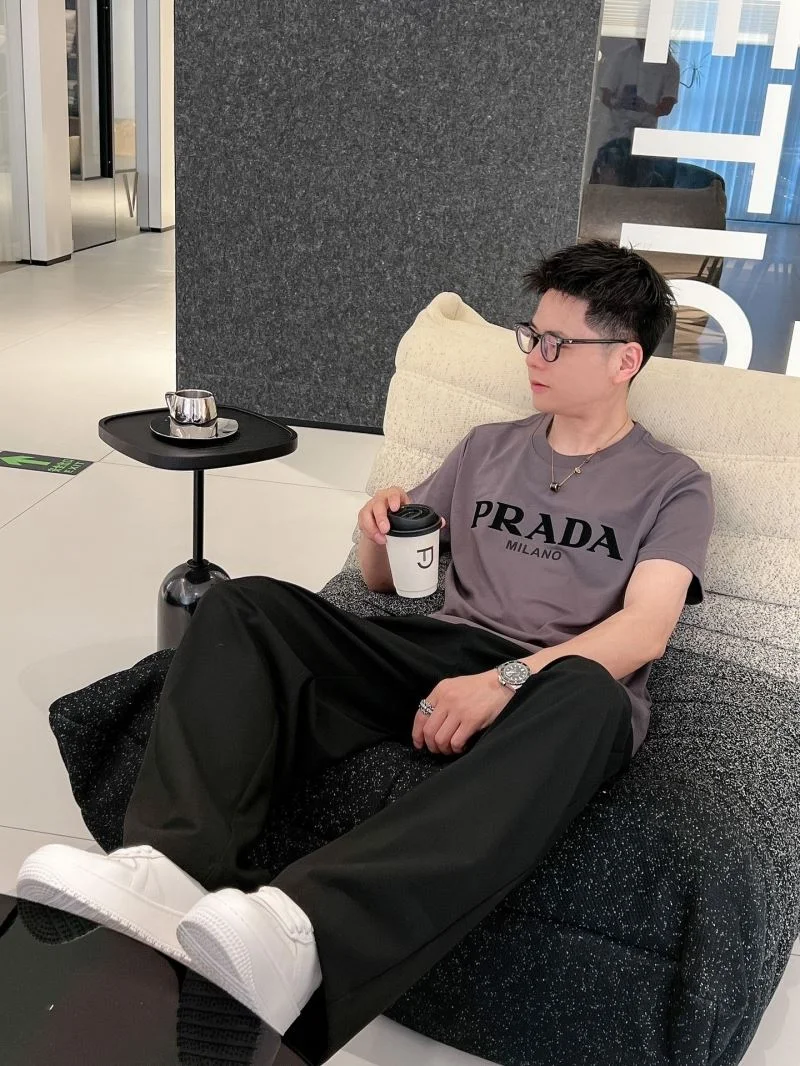Prada T-Shirts TravelReady 167894