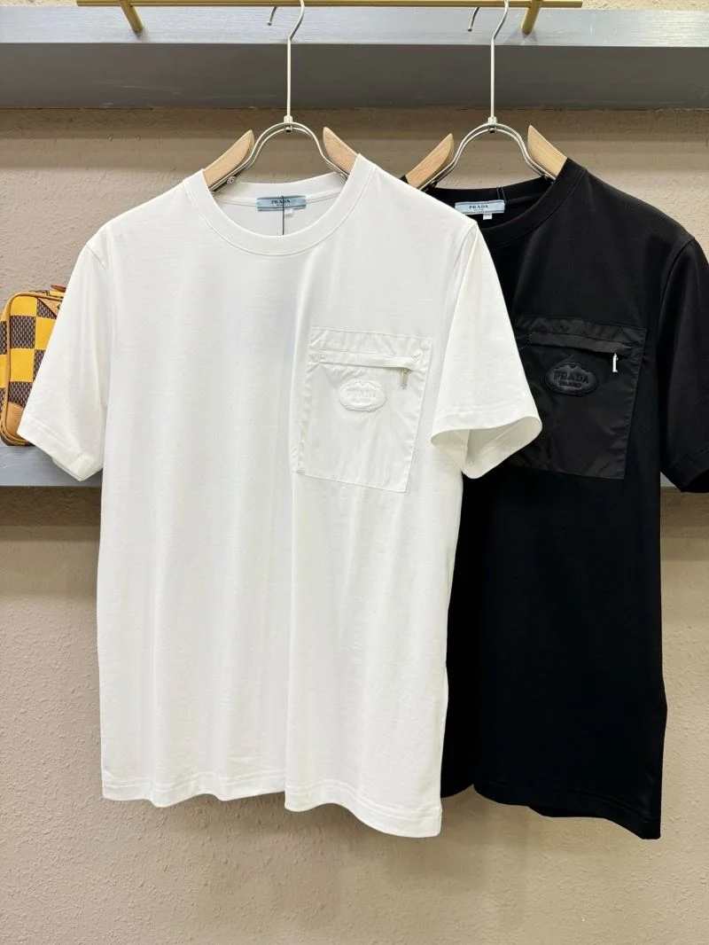 ModernLook Prada T-Shirts 167898