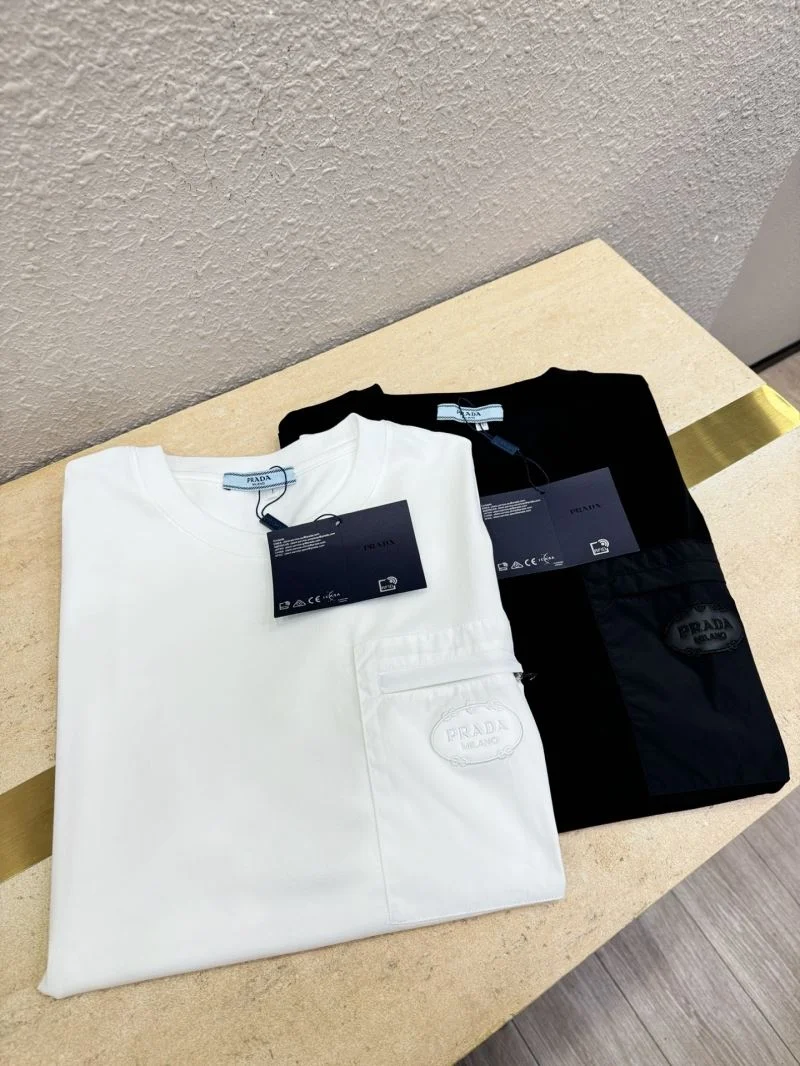 ModernLook Prada T-Shirts 167898