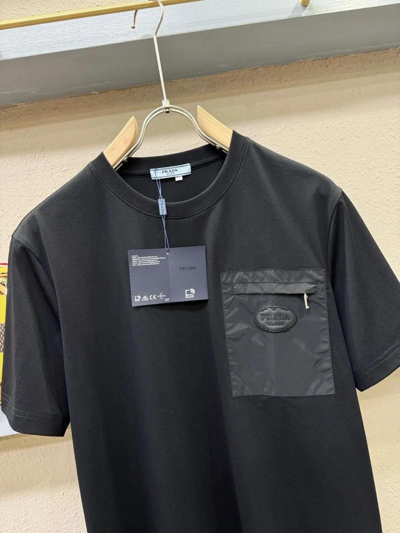 Prada T-Shirts WellDesigned 167895
