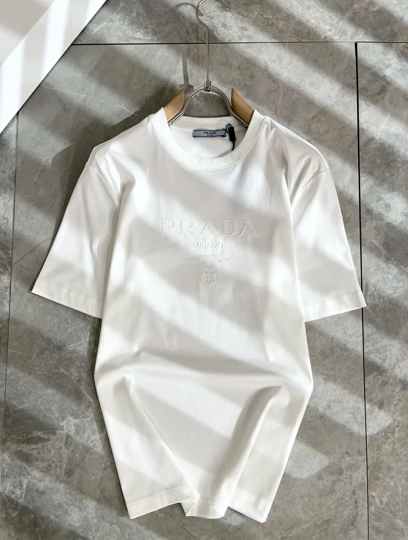 Casual Prada T-Shirts 167900