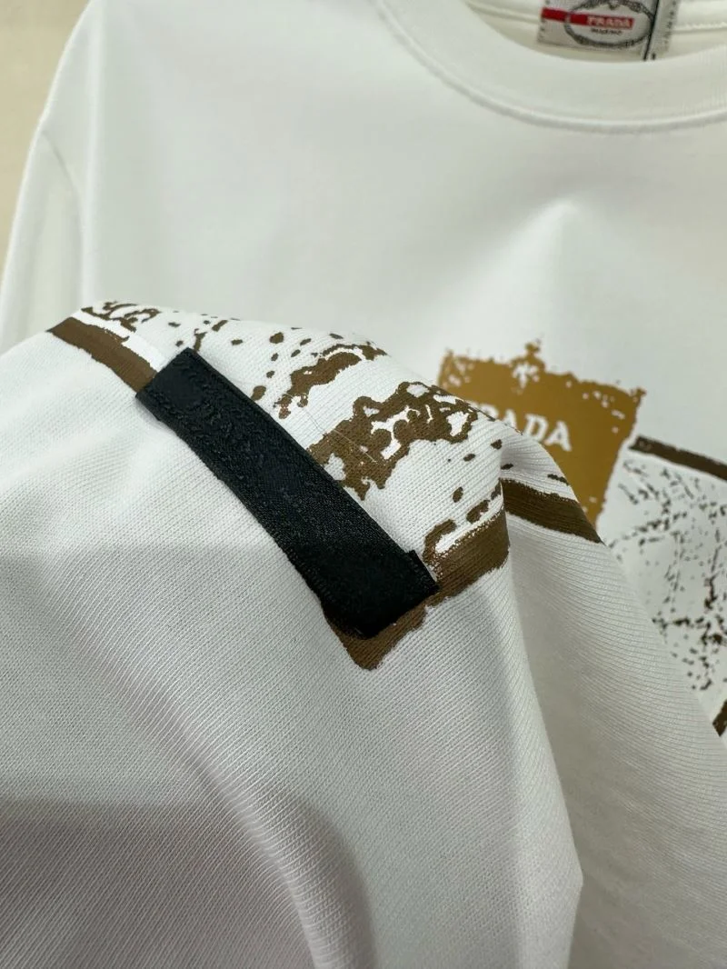 Prada T-Shirts ZeroBulk 167880
