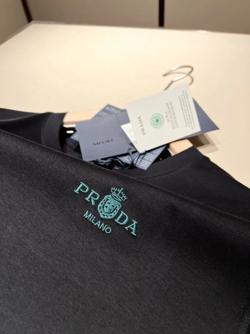 NewStyle Prada T-Shirts 167921