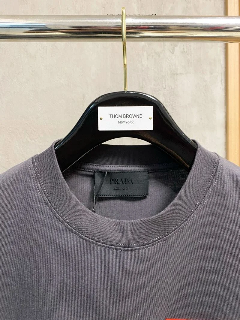 NewStyle Prada T-Shirts 167872