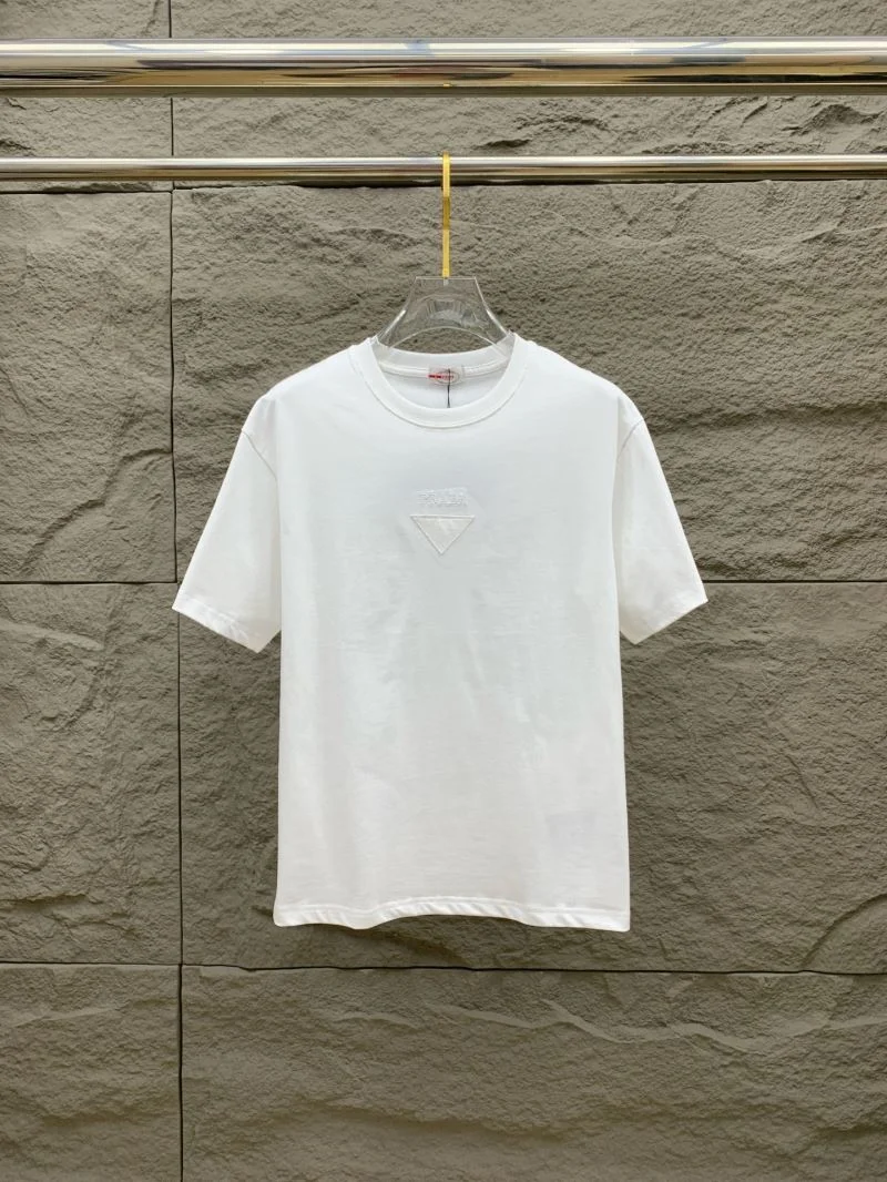 WaterResistant Prada T-Shirts 167873
