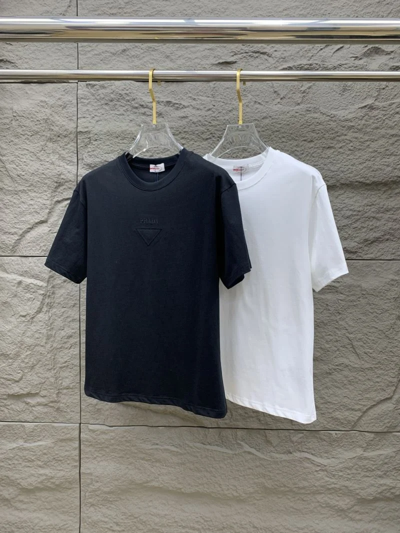 WaterResistant Prada T-Shirts 167873