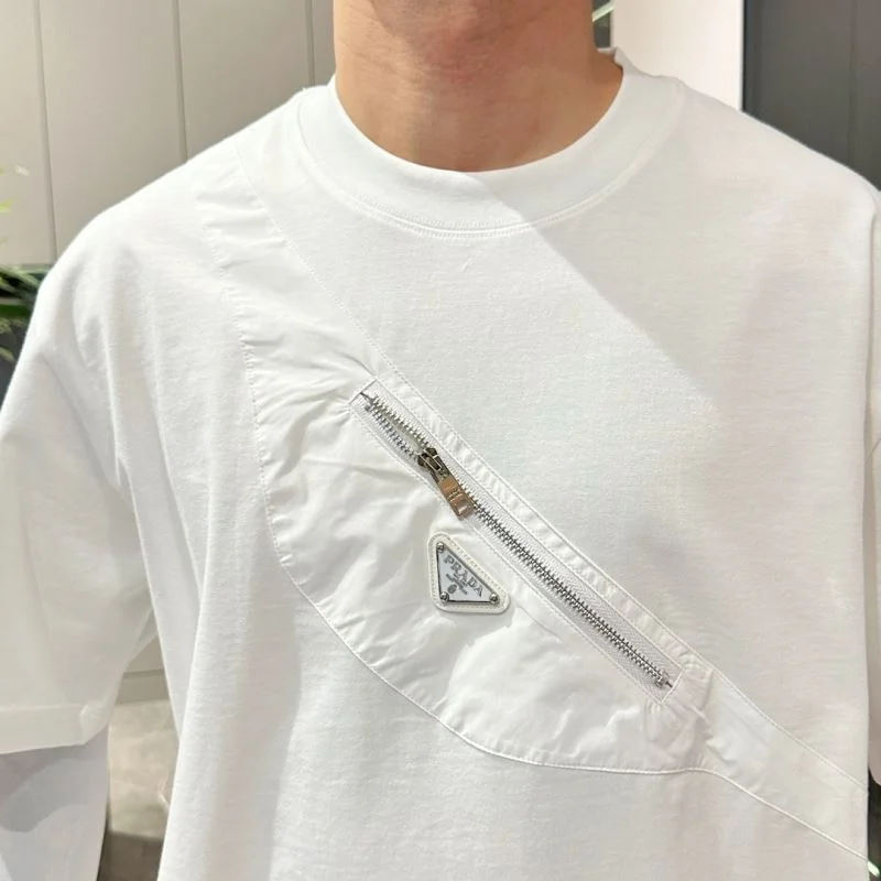 Prada T-Shirts Unique 167906