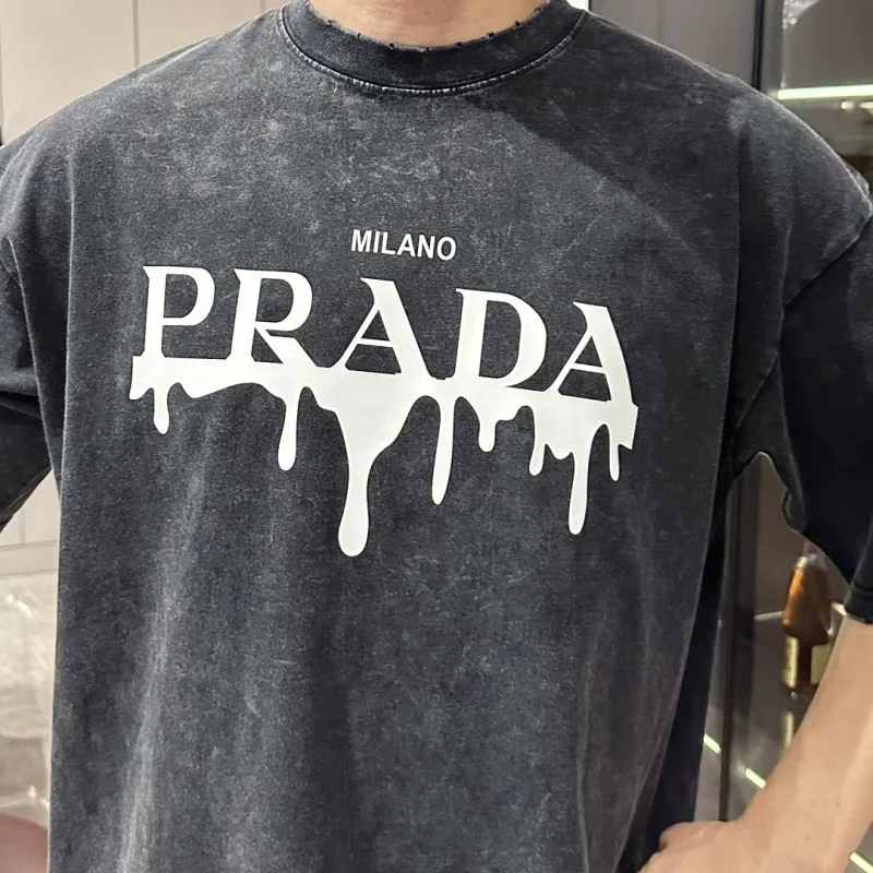 Lightweight Prada T-Shirts 167908