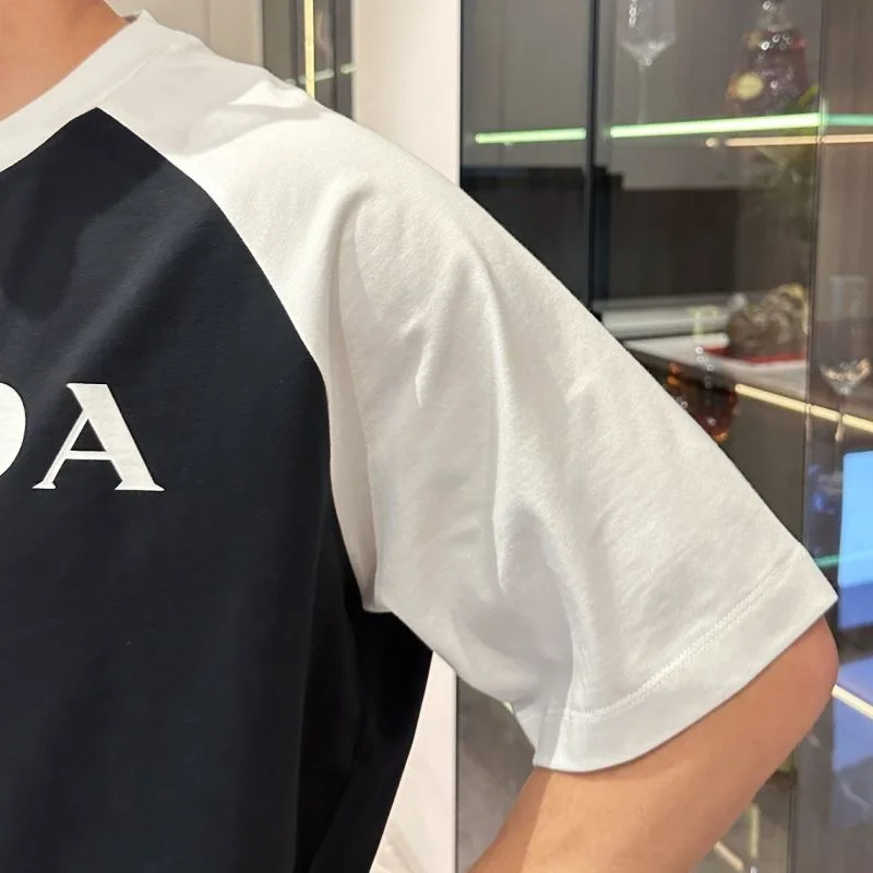 Breathable Prada T-Shirts 167867