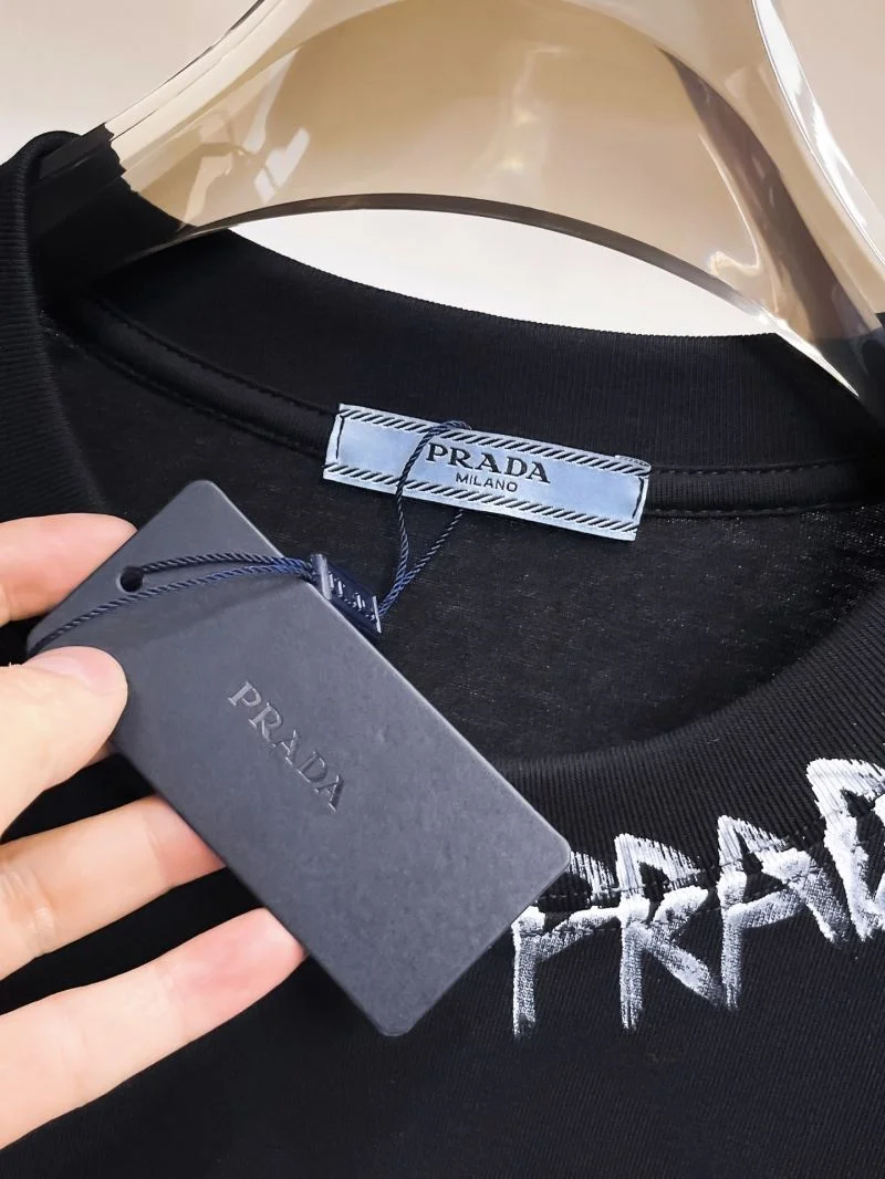 Minimalist Prada T-Shirts 167828