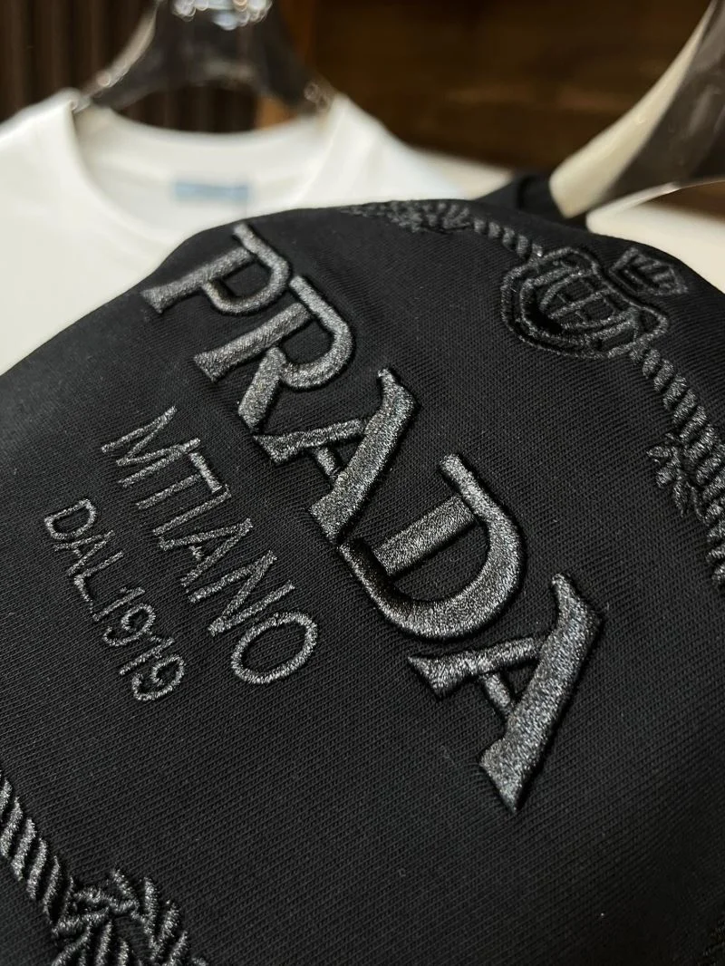 Prada T-Shirts Attractive 167818