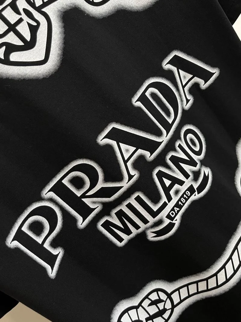 Efficient Prada T-Shirts 167820