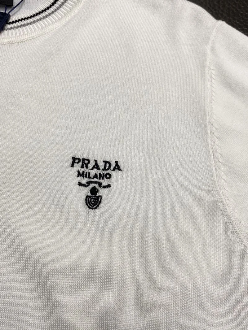 Youthful Prada T-Shirts 167822