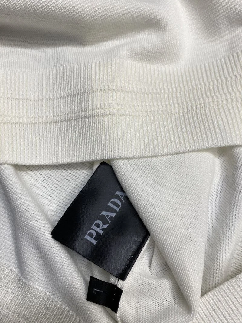 Youthful Prada T-Shirts 167822