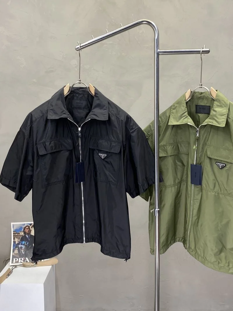 Prada T-Shirts Breathable 167881
