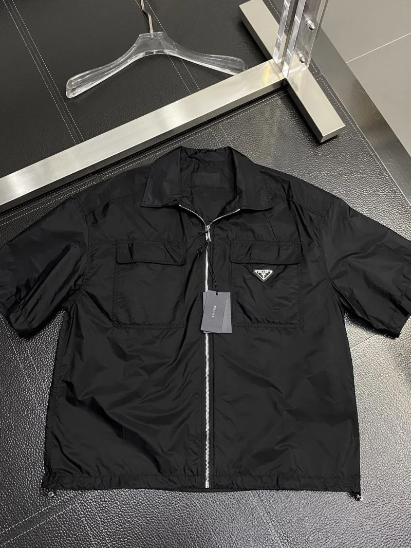 Prada T-Shirts Breathable 167881