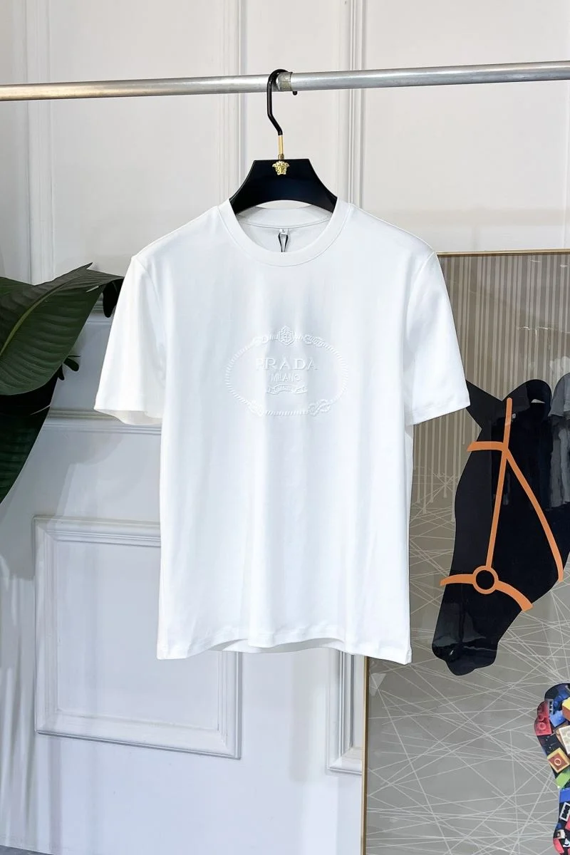 Prada T-Shirts Trendy 167850
