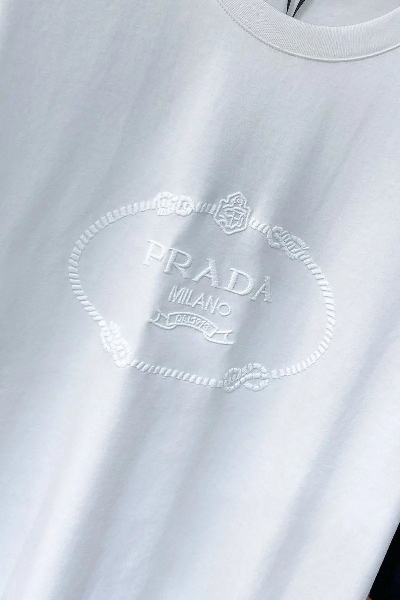 Prada T-Shirts Trendy 167850