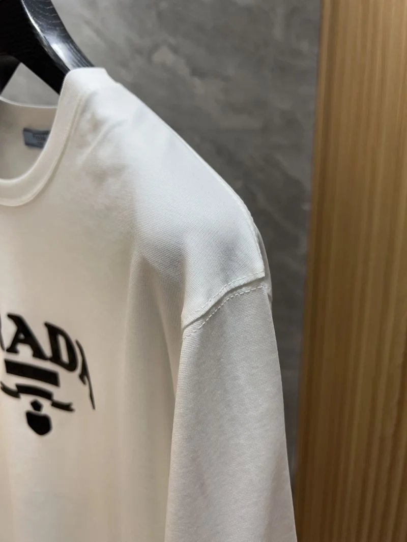 Prada T-Shirts Timeless 167804