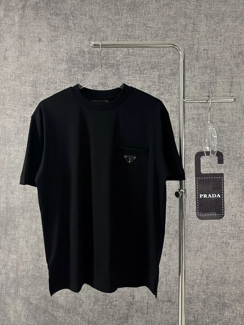 FlexibleFit Prada T-Shirts 165642