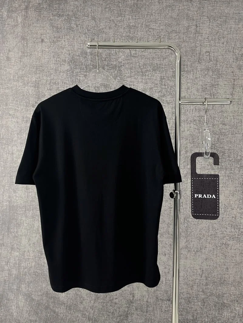 FlexibleFit Prada T-Shirts 165642