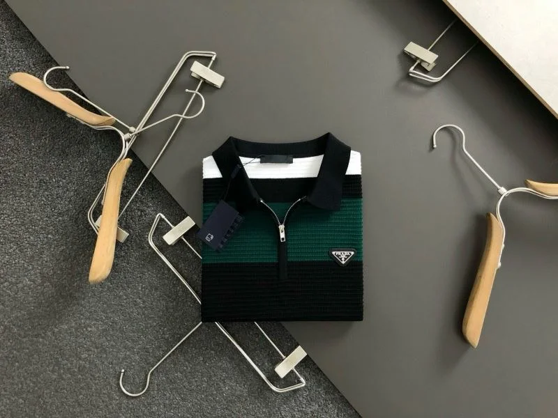 Prada T-Shirts UrbanChic 167780